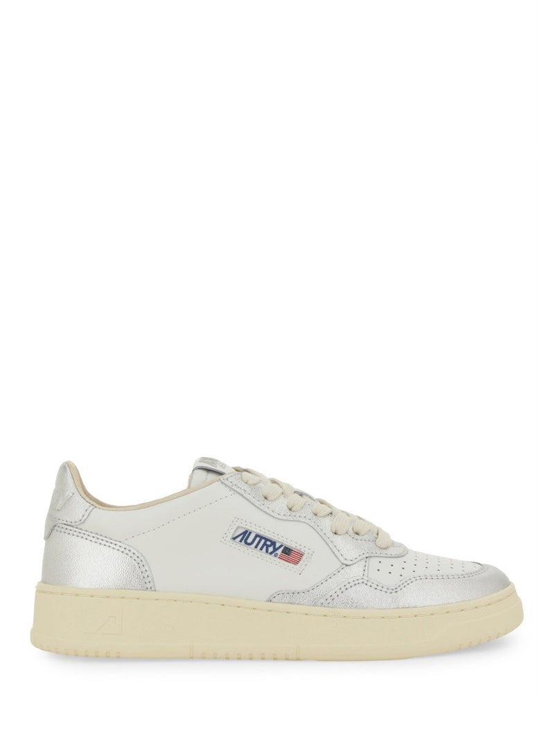 SNEAKER MEDALIST LOW
